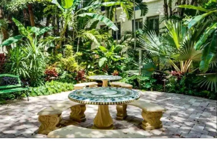 Romantic Studio In The Heart Of Palm Beach Eksteriør billede